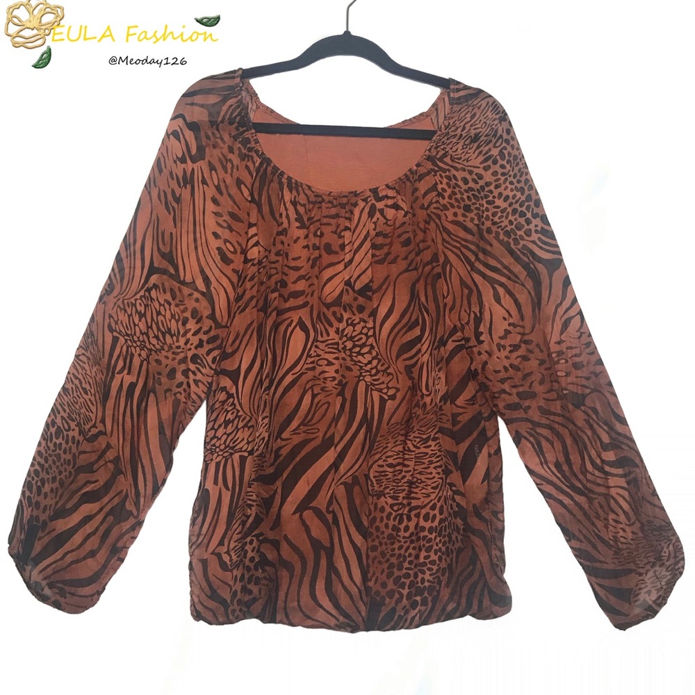 Long Sleeve Leopard Printed Blouse